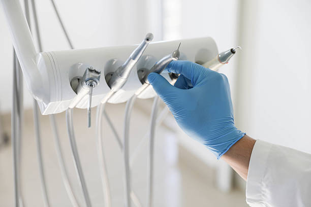 Professional Emergency Dentist technician working in Vernon Center, NJ
